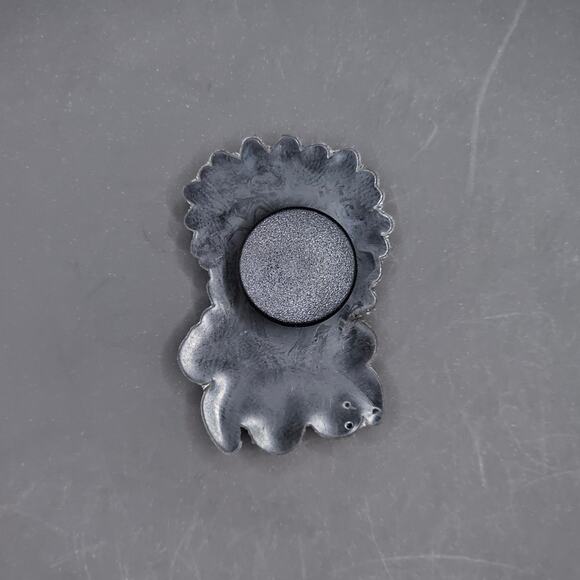 (5/$15) Gucci Croc Charm - Picture 2 of 2